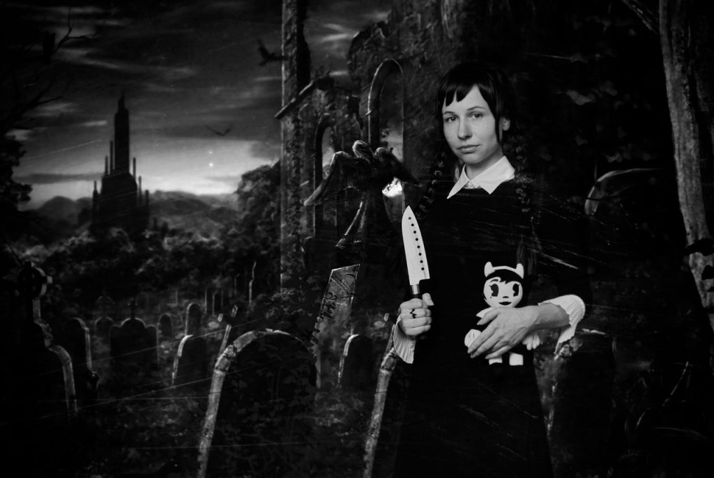 Acteurs de la famille Addams dans la série Mercredi