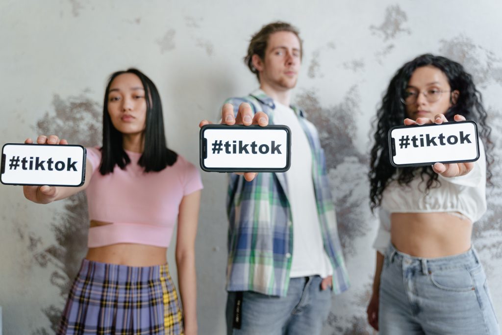Un million de vues sur TikTok : combien peut-on réellement gagner
